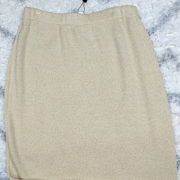 St. John Evening gold shimmer knit maxi skirt NWT - Picture 5 of 7